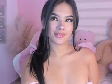 Britanylin__ Chaturbate stream image from August 25, 2025