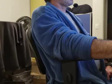 Chris1502pr Chaturbate stream image from August 25, 2025