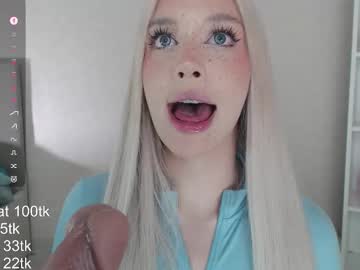 Vickyfuckingdoll Chaturbate stream image from August 25, 2025
