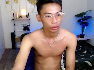 Yourdreamboyx Chaturbate stream image from August 26, 2025