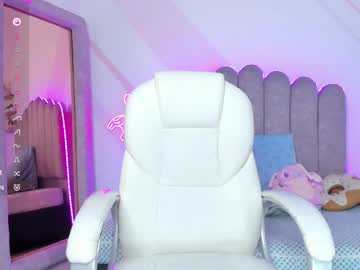 Evie_Clark_ Chaturbate stream image from August 26, 2025
