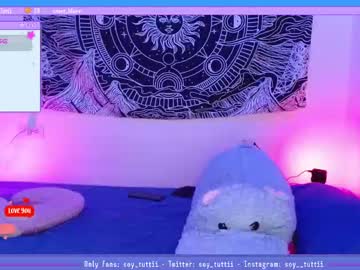 Sweet_Bluee Chaturbate stream image from August 26, 2025