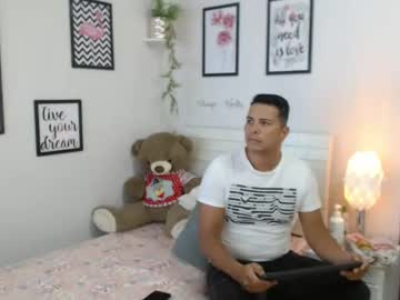 Bill_Joliet Chaturbate stream image from August 26, 2025