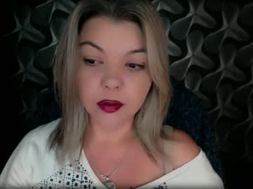 Cyberdomme Chaturbate stream image from August 26, 2025