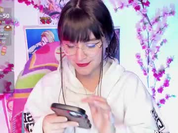 _Urcutekitty Chaturbate stream image from August 26, 2025