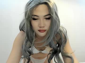 Mimilan Chaturbate stream image from August 26, 2025