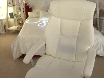 Xo_Monica Chaturbate stream image from August 26, 2025