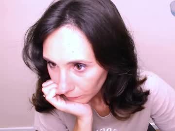 Alissajersy_ Chaturbate stream image from August 26, 2025