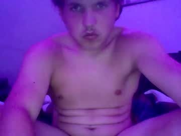 Himommy37 Chaturbate stream image from August 26, 2025