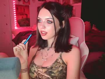 All4evangeline Chaturbate stream image from August 26, 2025