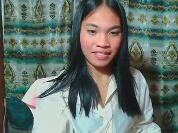 Baninay810654 Chaturbate stream image from August 26, 2025