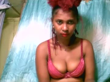 Bavianona Chaturbate stream image from August 26, 2025