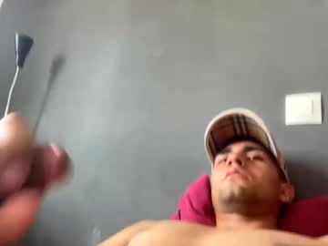 Cuantime Chaturbate stream image from August 26, 2025