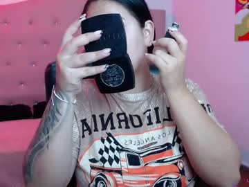 Lizzaxs Chaturbate stream image from August 26, 2025