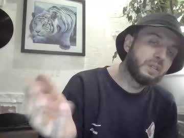 Bitkoin922 Chaturbate stream image from August 26, 2025