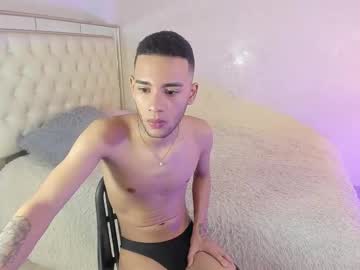 Randy_Cole Chaturbate stream image from August 26, 2025