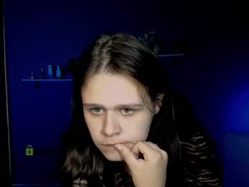 Miranda_Mi Chaturbate stream image from August 26, 2025