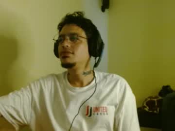 Amateurmen33 Chaturbate stream image from August 26, 2025