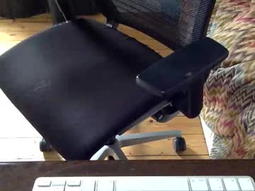 Ojoeywantstocum Chaturbate stream image from August 26, 2025