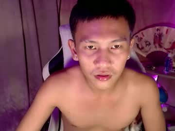 Ralfhuge24 Chaturbate stream image from August 26, 2025