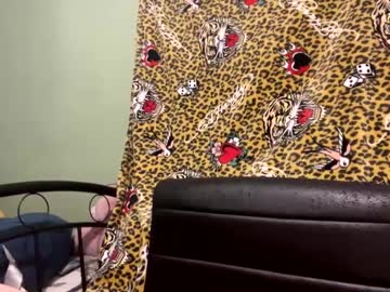 Sapphire6phoenix Chaturbate stream image from August 26, 2025