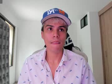 Jeyden_Camilo Chaturbate stream image from August 26, 2025