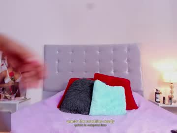 Niabianco Chaturbate stream image from August 26, 2025