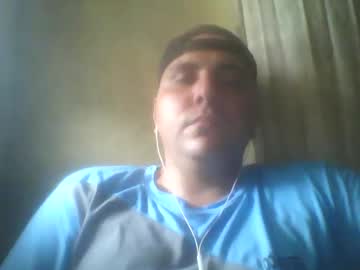 Roger3600 Chaturbate stream image from August 26, 2025