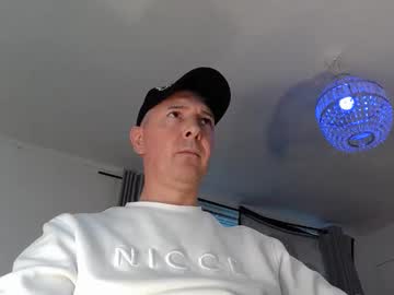 Larryprento Chaturbate stream image from August 26, 2025