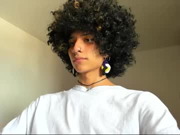 Tantiss02 Chaturbate stream image from August 26, 2025