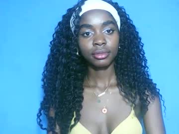Faniria Chaturbate stream image from August 26, 2025