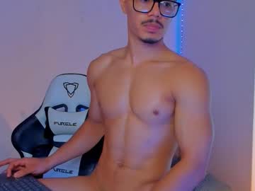 Maxiimus__ Chaturbate stream image from August 26, 2025