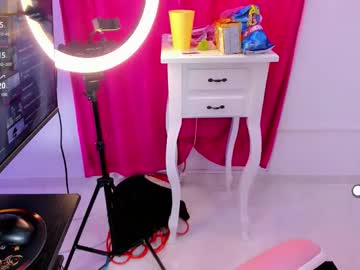 Samy__Milf Chaturbate stream image from August 26, 2025