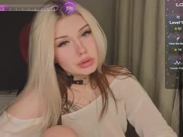 Lilhornyprincess Chaturbate stream image from August 26, 2025