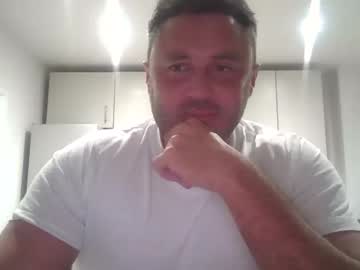 Rolover899 Chaturbate stream image from August 26, 2025