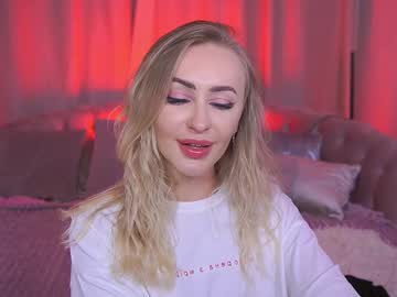 Top_Grace Chaturbate stream image from August 26, 2025