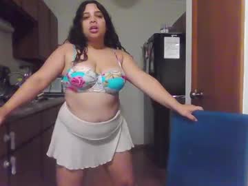 Cutehurricane Chaturbate stream image from August 27, 2025