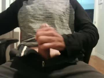 Ledoc_ Chaturbate stream image from August 27, 2025