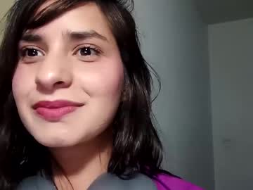 Rosasvioletas Chaturbate stream image from August 27, 2025