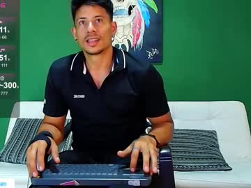 Teoyes_ Chaturbate stream image from August 27, 2025