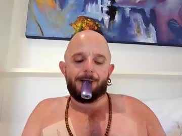 Wheelzie Chaturbate stream image from August 27, 2025