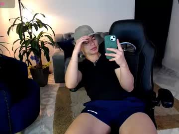 Julian_Arc Chaturbate stream image from August 27, 2025