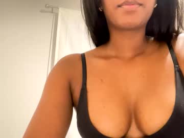 Mamacita789 Chaturbate stream image from August 27, 2025
