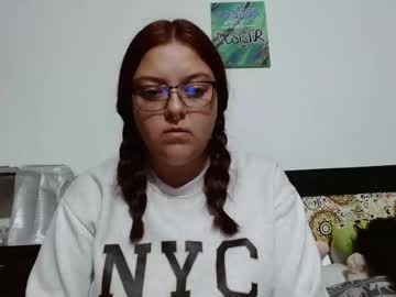 Seraphyne_33 Chaturbate stream image from August 27, 2025