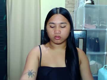 Petite_Trish Chaturbate stream image from August 27, 2025