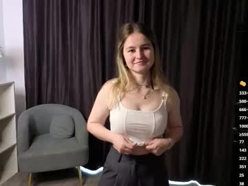 Nohemimcdaris Chaturbate stream image from August 27, 2025