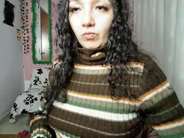 Sexy_Lolas Chaturbate stream image from August 27, 2025