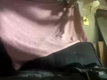 Johnleedtx Chaturbate stream image from August 27, 2025