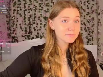 Silent_Princesses Chaturbate stream image from August 27, 2025