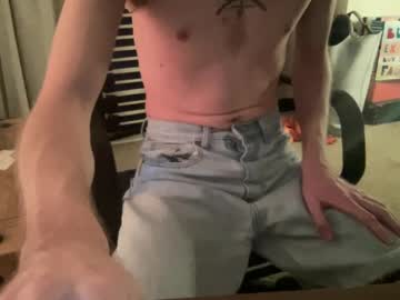 Lesgstring Chaturbate stream image from August 27, 2025